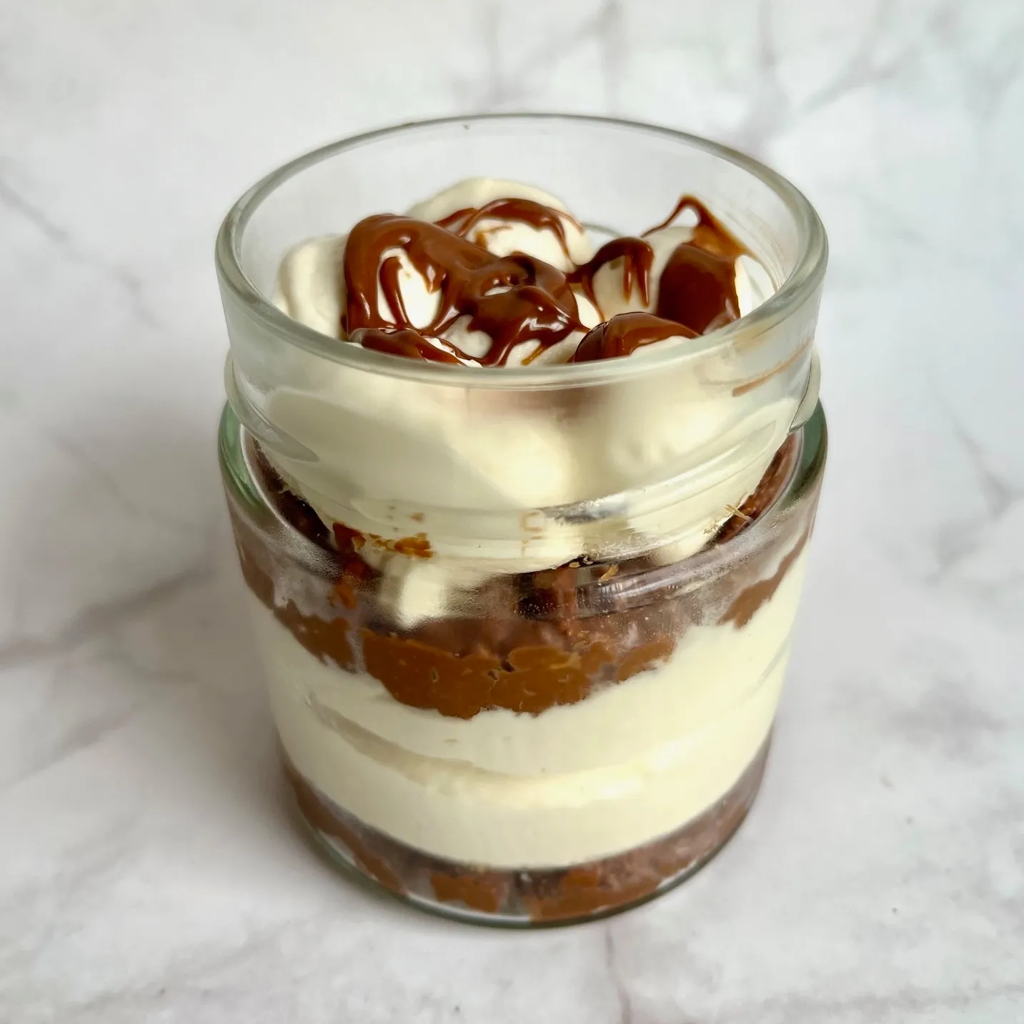 TIRAMISU PRALINE SURPRISE