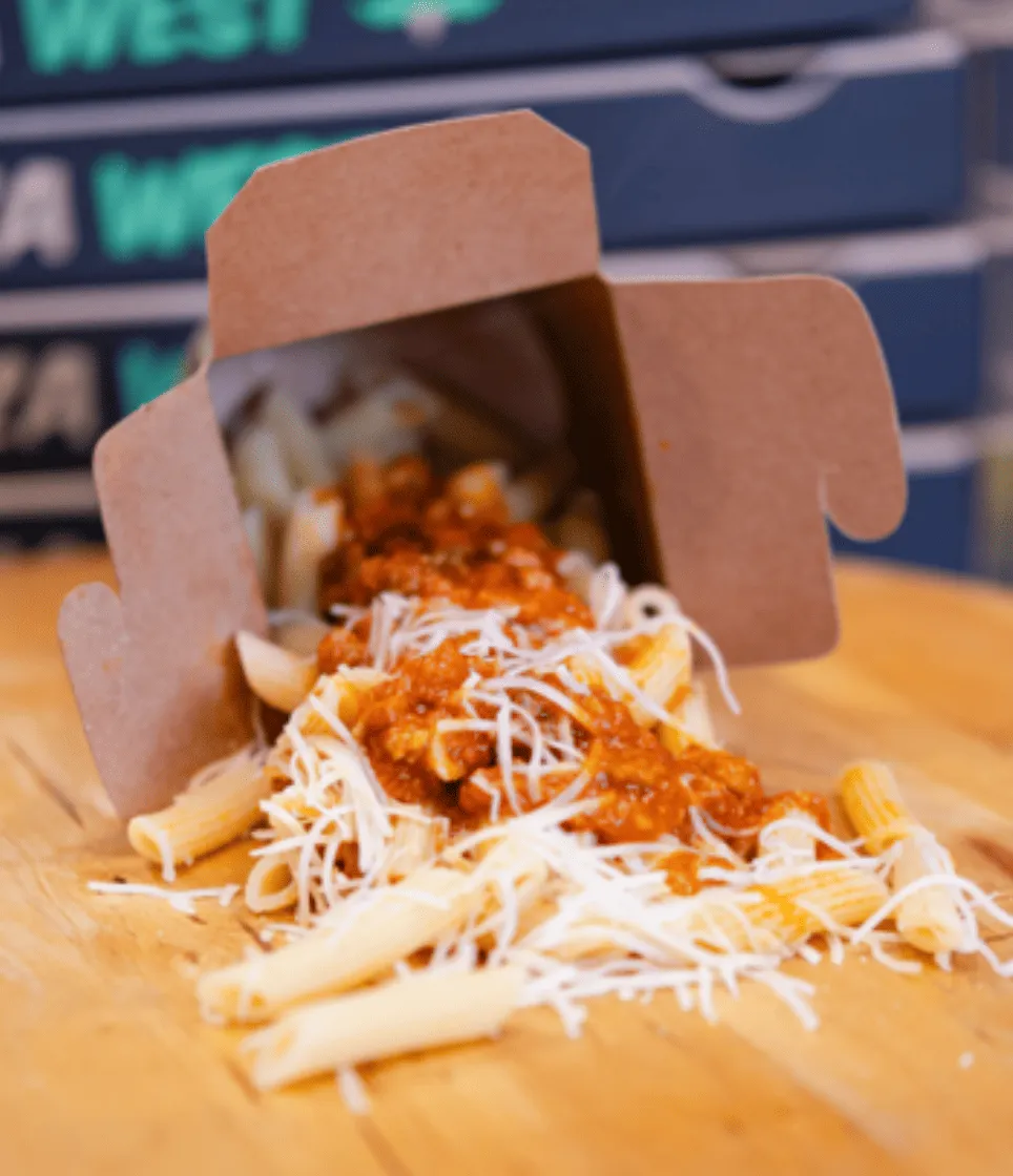 Pâtes Penne à la sauce Bolognaise