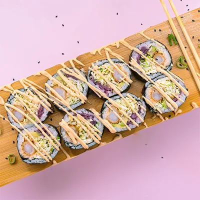 Ebifurai Godzilla Roll