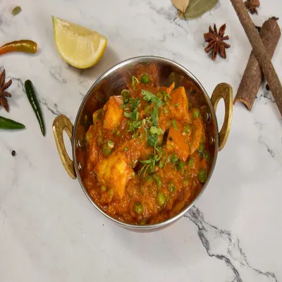 Mutter Paneer &#40;D&#41;