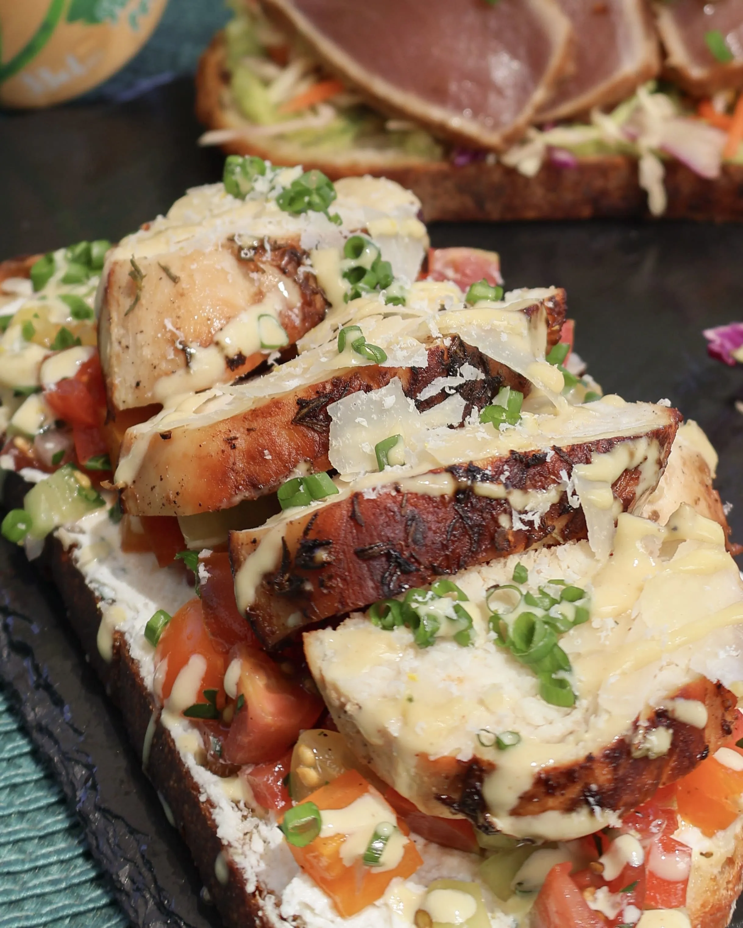 BRUSCHETTA - POULET PARMESAN