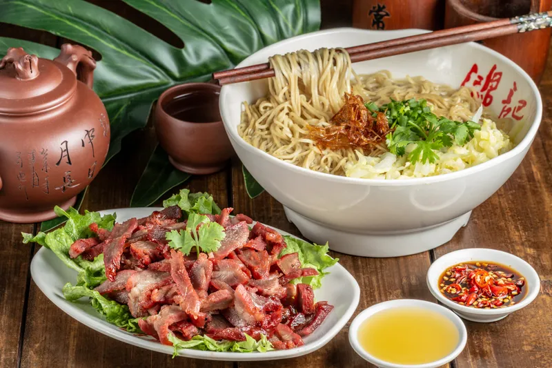 9114. SOUPE DE NOUILLES AU PORC &#34;CHASIU&#34;