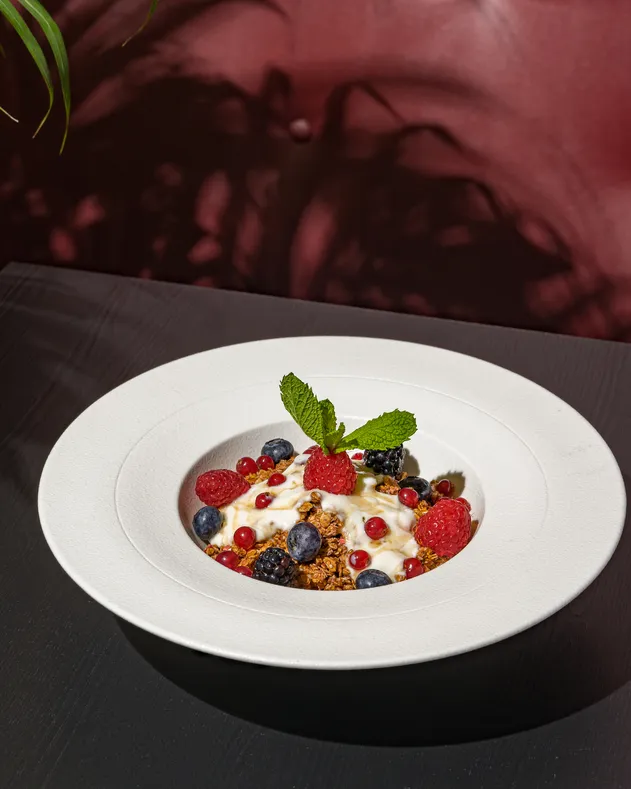 Breakfast-Crunchy Granola