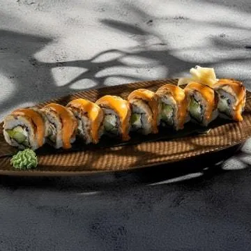 Sushi-Goldring Roll.