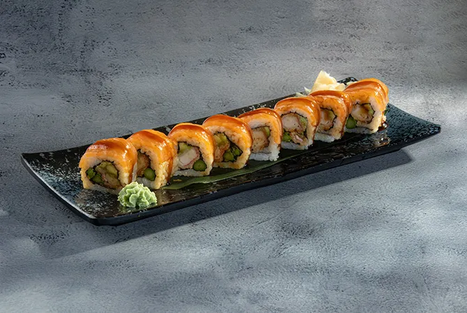Sushi-Smoked Salmon Roll