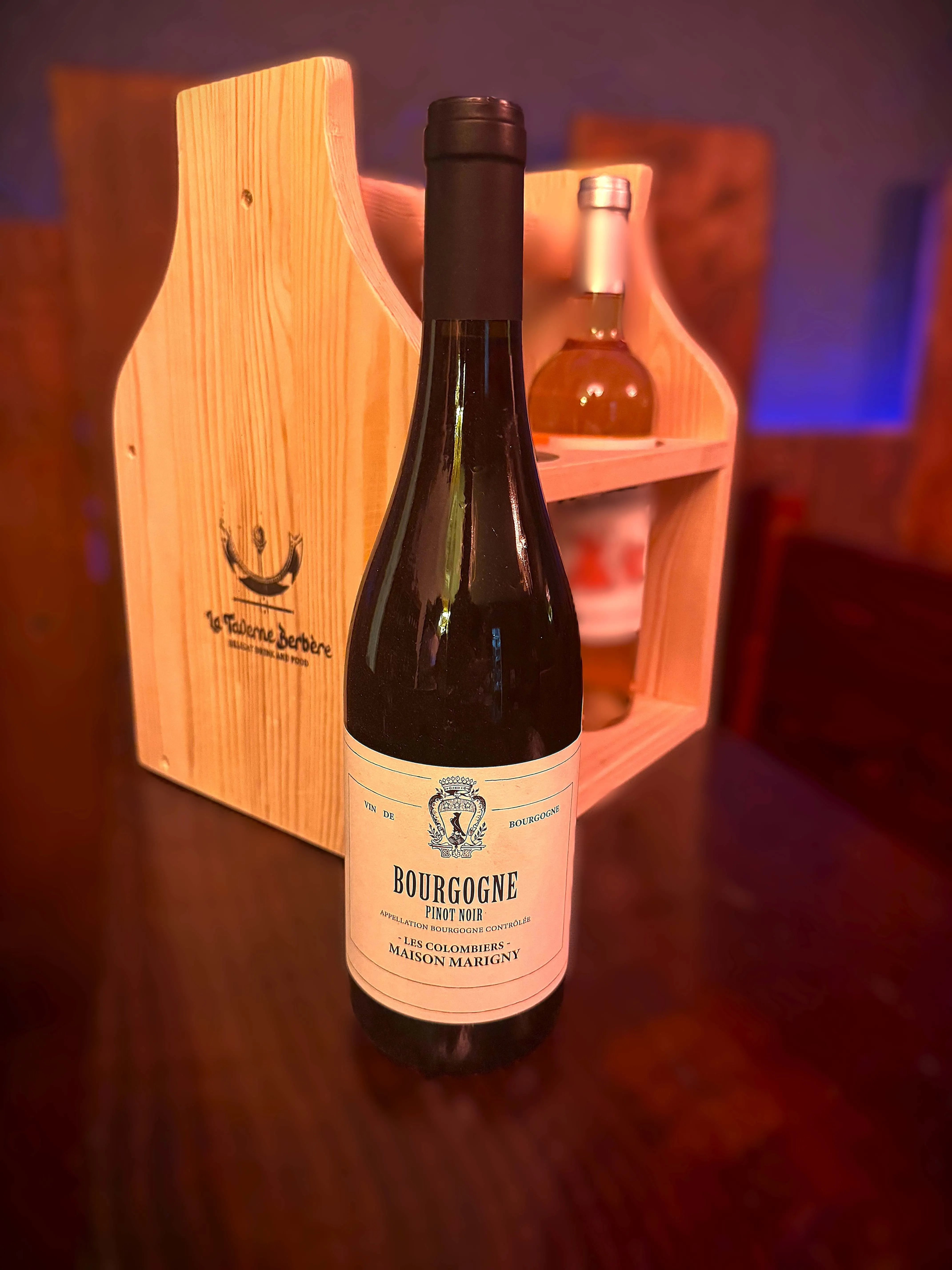 Les Colombiers - AOC Bourgogne Pinot Noir