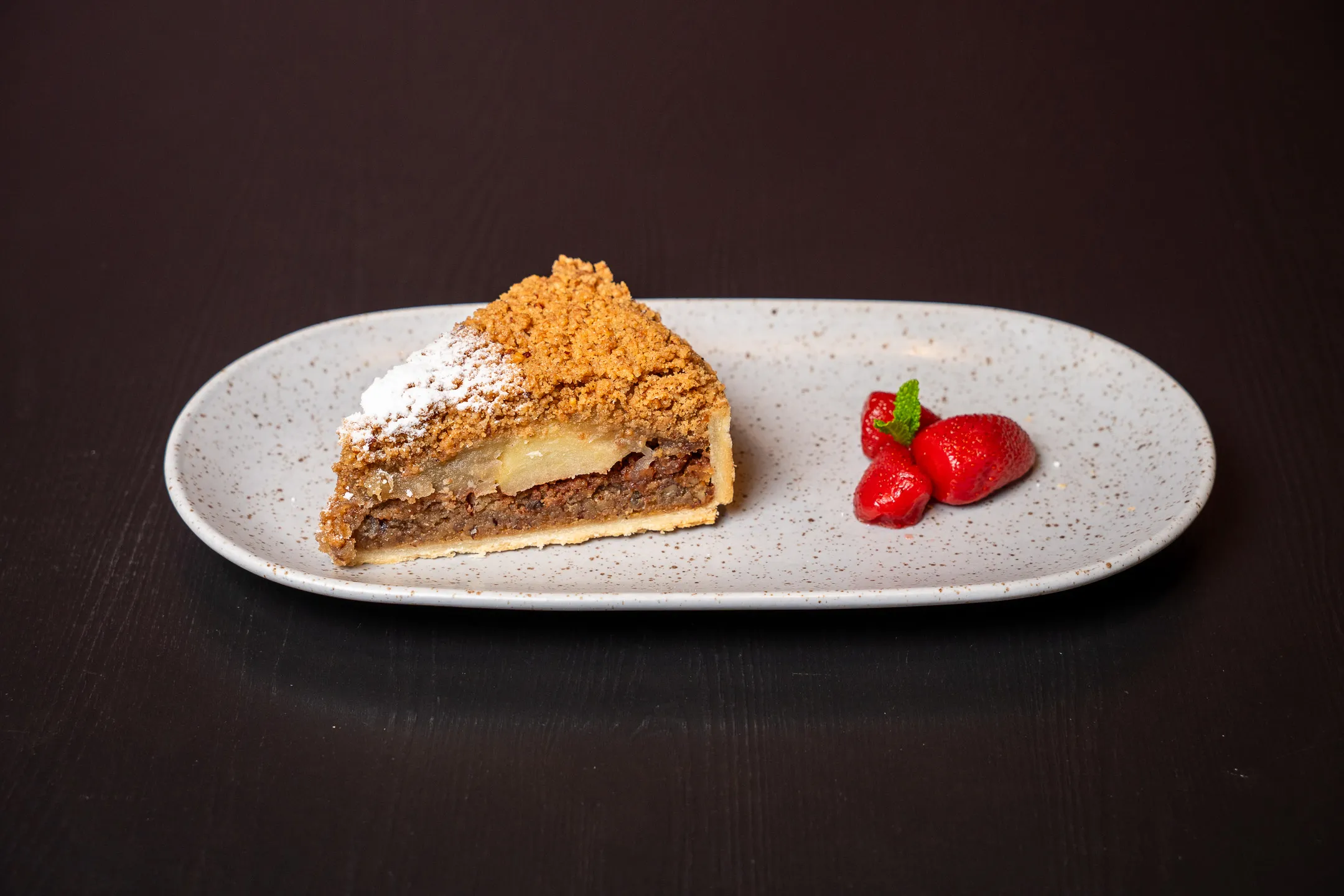 Dessert-Warm Apple Pecan Crumble