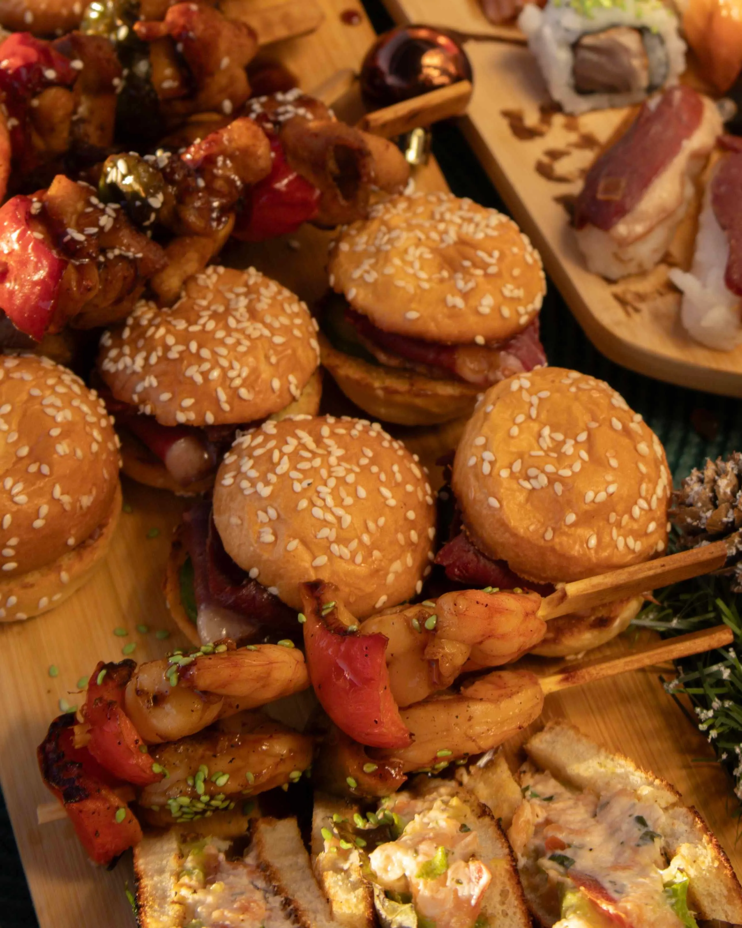 PLATEAU CHICK’ILE DE FÊTE &#40;NOËL & NOUVEl AN&#41; 20 PCS