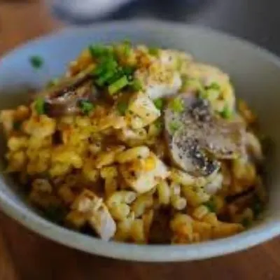 COQUILLETTES AUX CHAMPIGNONS 