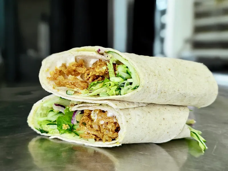 Crispy Onion Pakora Wrap