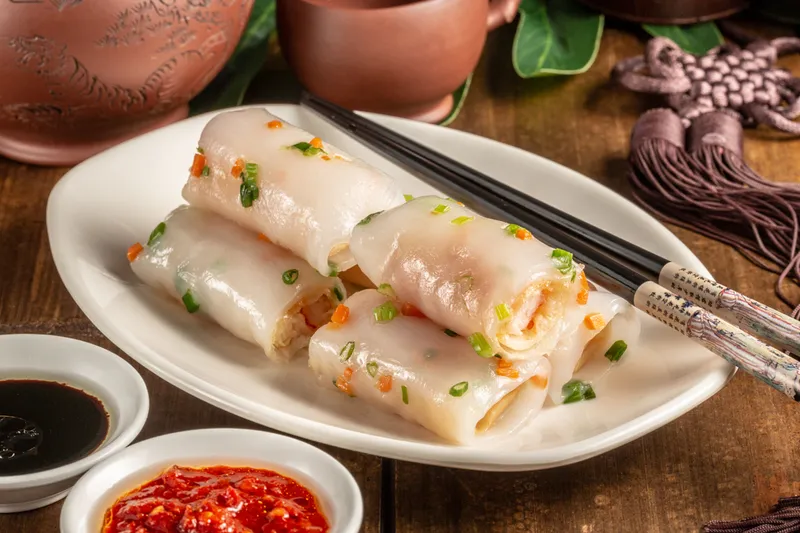 816.ROULEAUX A LA PÂTE DE RIZ AU 'CHUNJUAN' CREVETTE