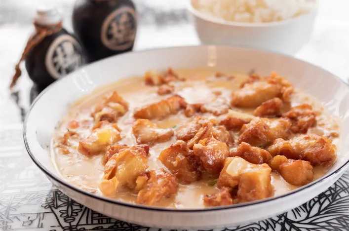 95. RIZ POISSON  LAIT DE COCO AUX EPICES