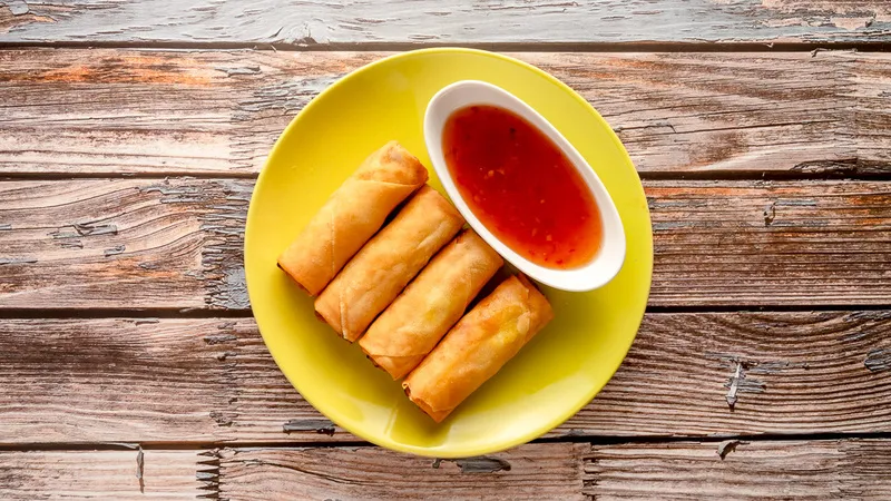 A02 VEGETABLE SPRING ROLLS (4PCS)