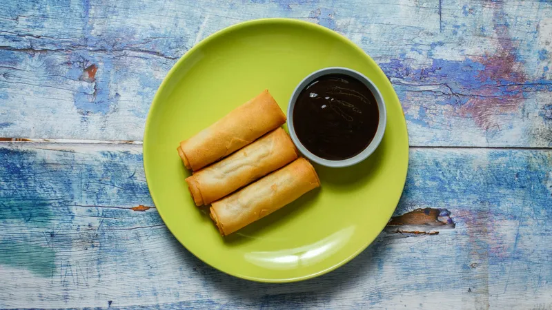 A03 DUCK SPRING ROLLS (3PCS)