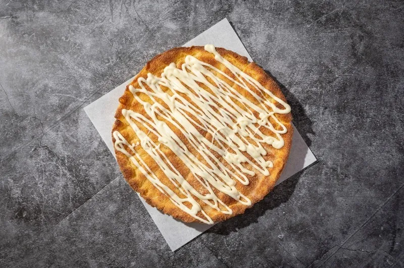 White Chocolate Cinnamon Sticks 