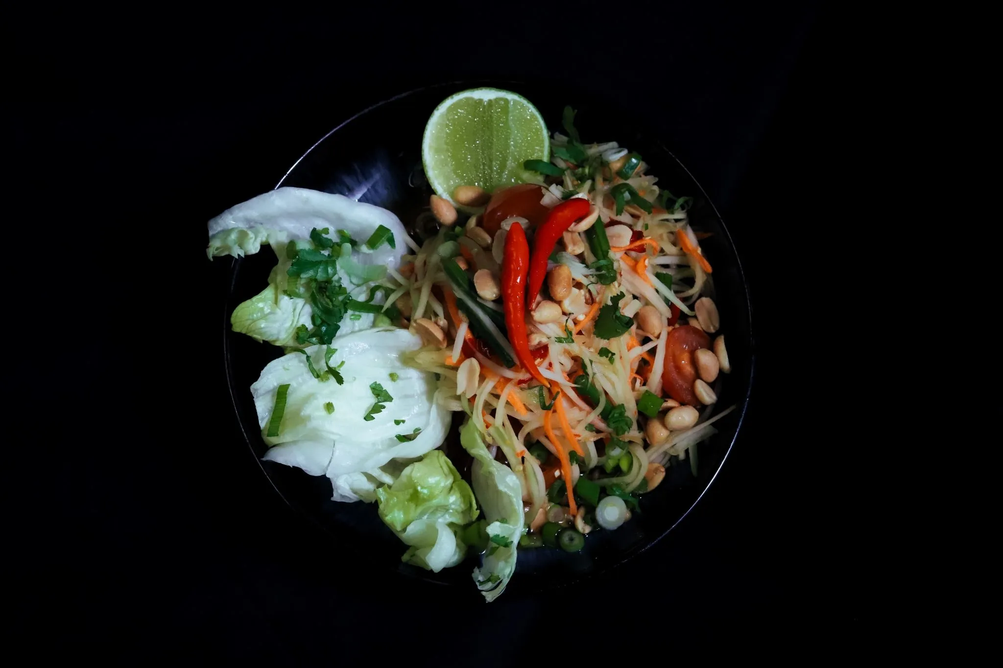Spicy Papaya Salad (Som Tam)