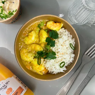 CURRY DE CREVETTES & RIZ COCO