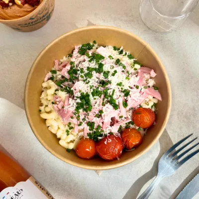 COQUILLETTES CRÈME DE PARMESAN & JAMBON