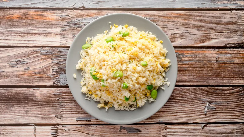 R02 EDAMAME EGG FRIED RICE