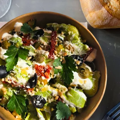 Conchiglie AU PESTO DE ROQUETTE, COURGETTE & STRACIATELLA MAISON