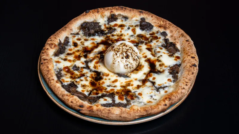 Pizza-Funghi Tartufata-