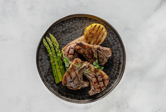 Grill-Minted Lamb Chops