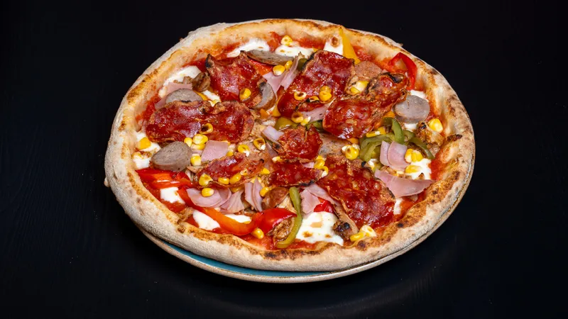 Pizza-Family Meat Feast-