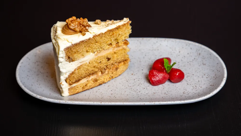 Dessert-Salted Caramel Cake