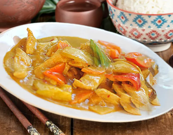49.RIZ POULET AU CURRY