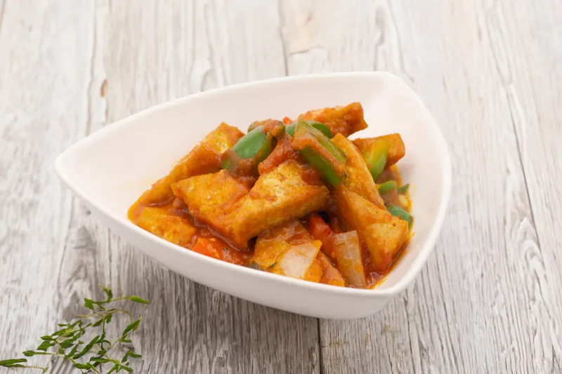 1g. Chilli Tofu